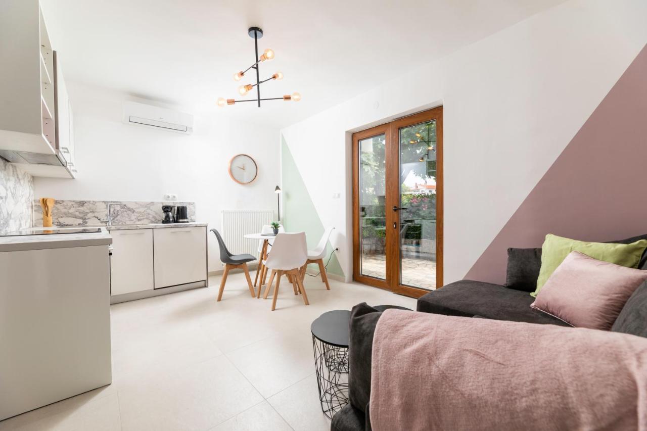 Apartments Vjeko Đảo Krk Ngoại thất bức ảnh
